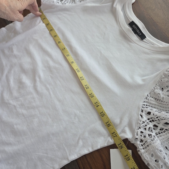 Ellen Tracy Crispy White Lace Sleeve Top Medium Eyelet Lace Sleeves NWT - Picture 6 of 9